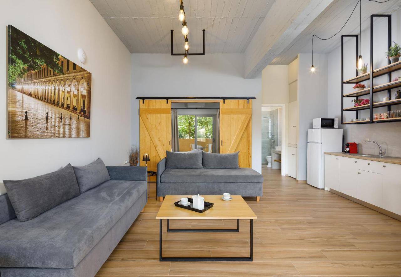 Senses Suites Dassia  Luaran gambar