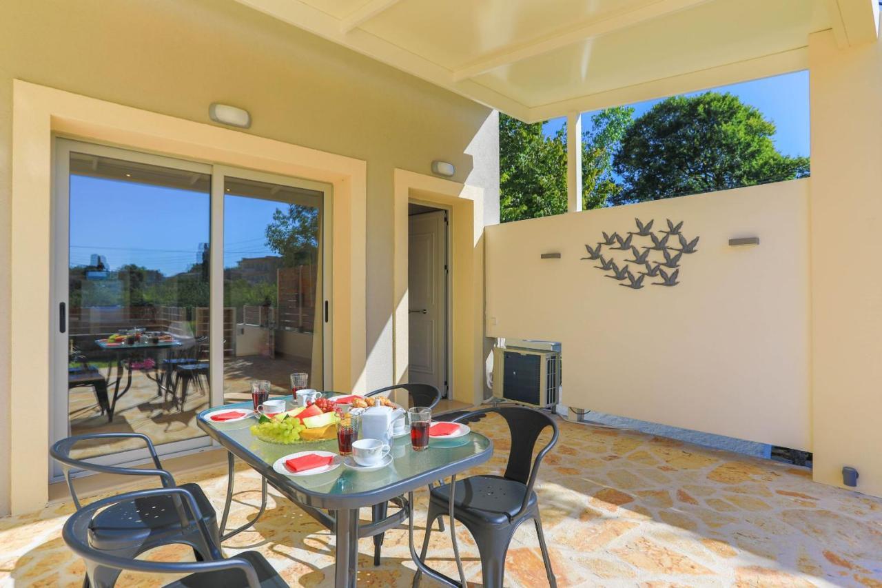 Senses Suites Dassia  Luaran gambar