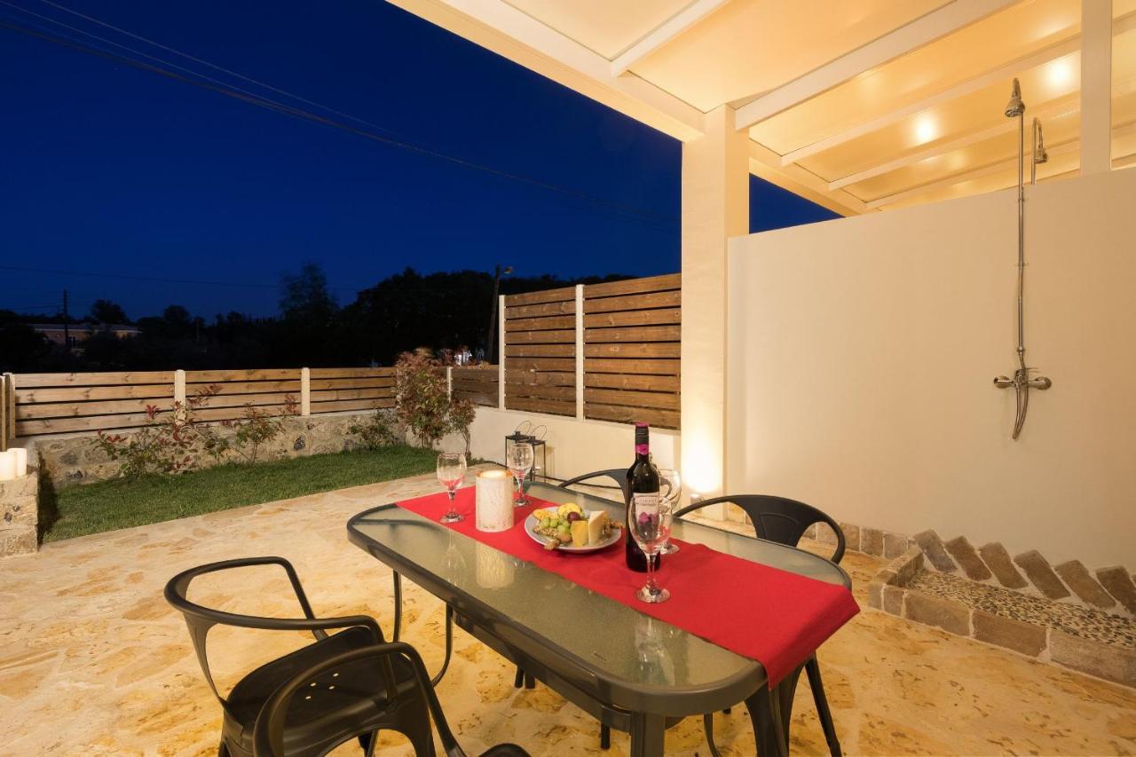Senses Suites Dassia  Luaran gambar