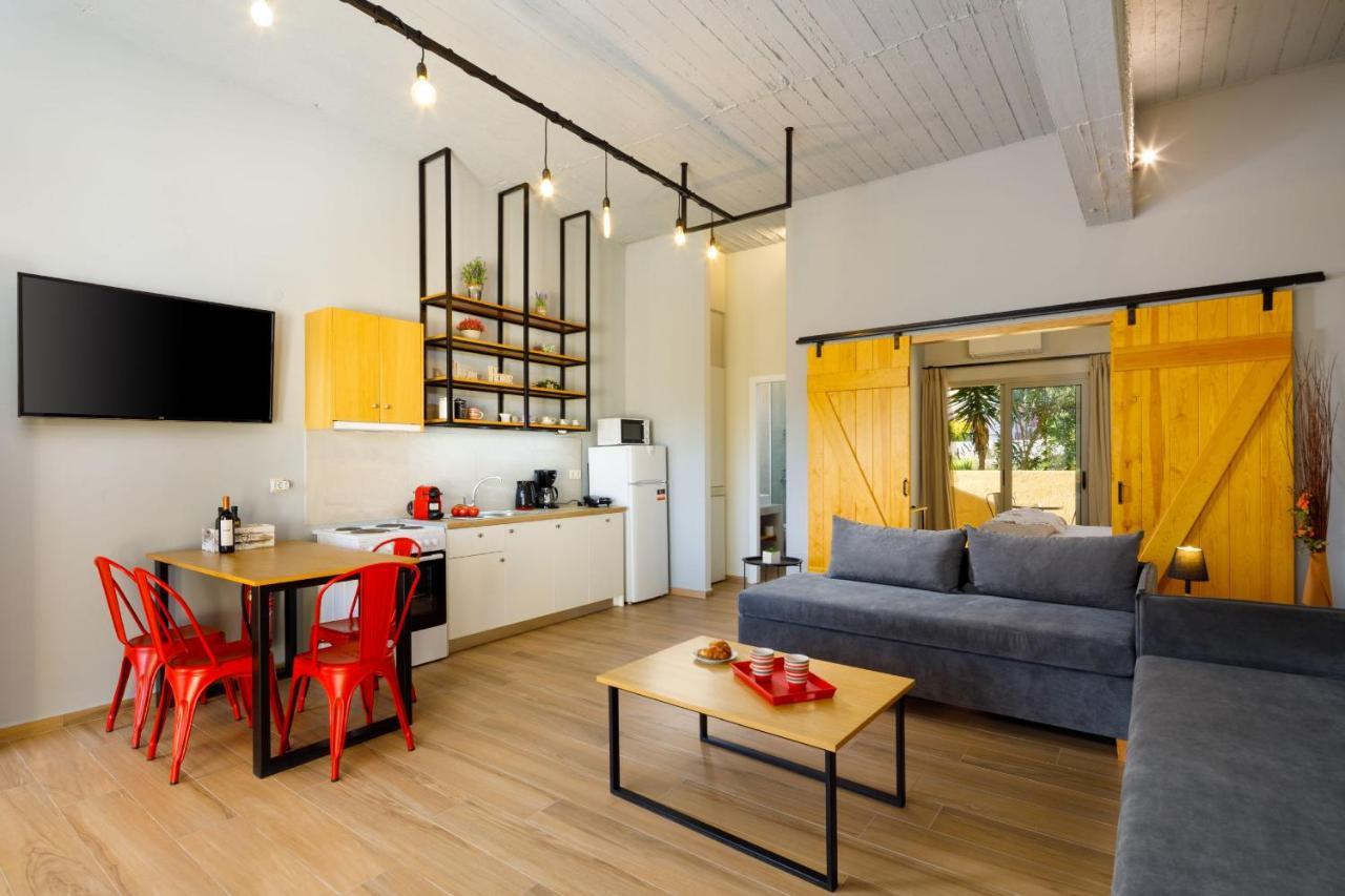 Senses Suites Dassia  Luaran gambar