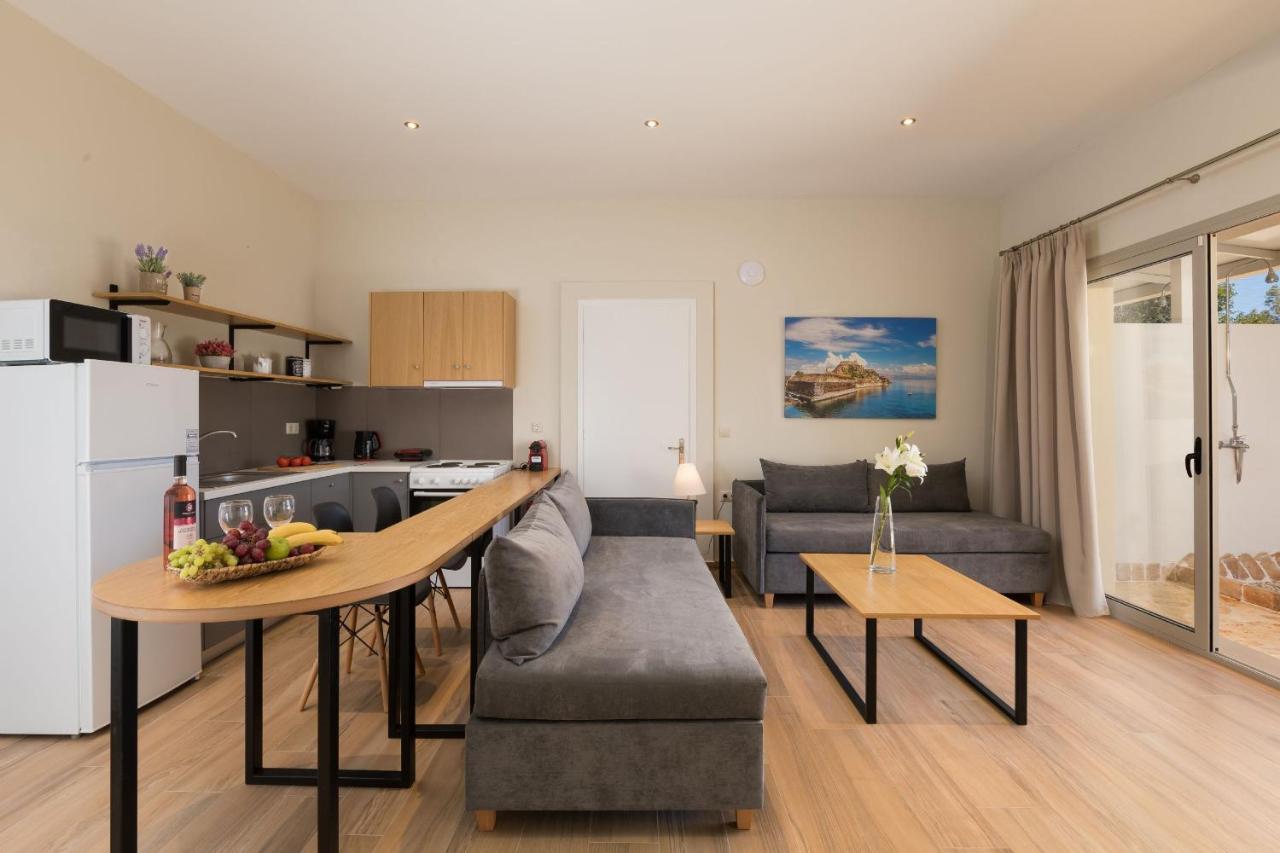 Senses Suites Dassia  Luaran gambar